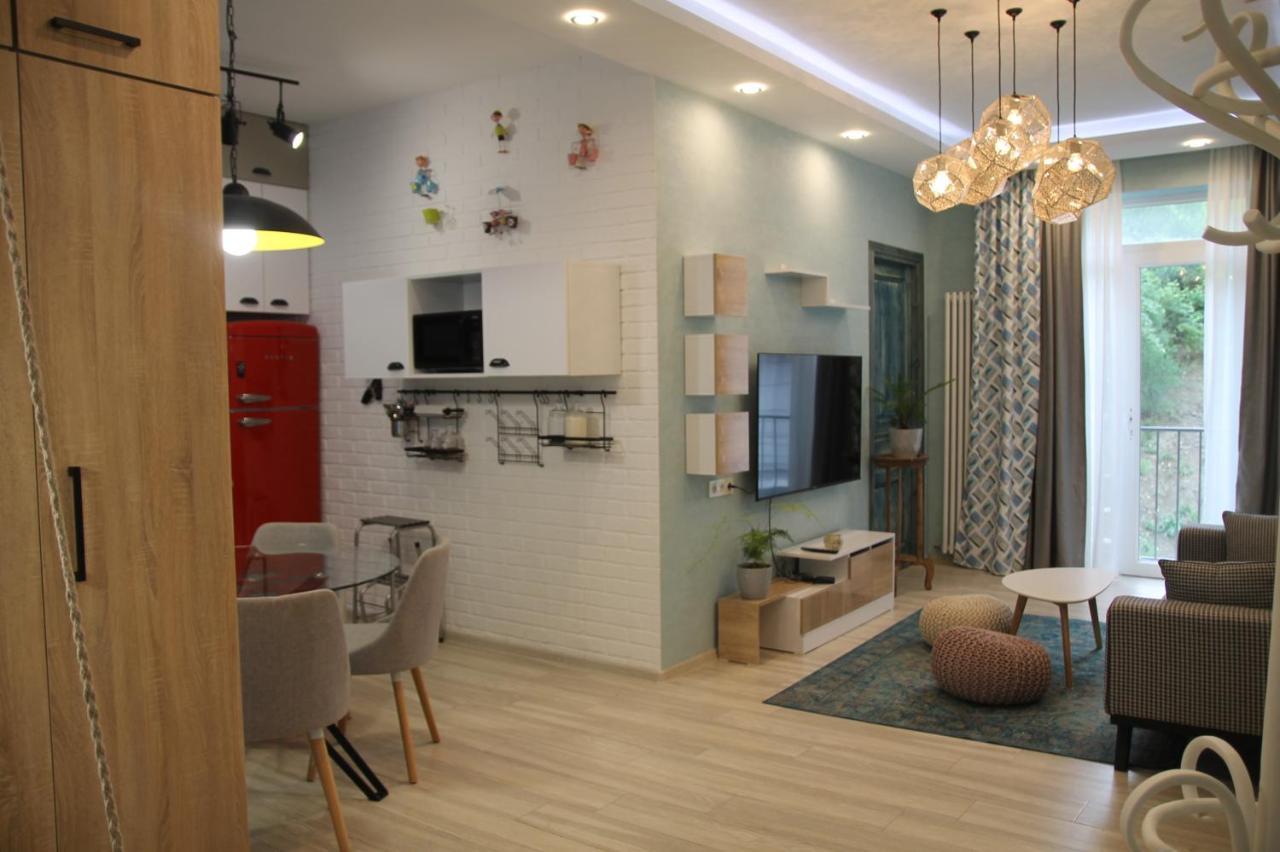 Cozy Apartment In Vake Тбилиси Экстерьер фото