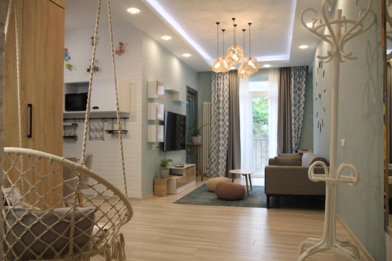 Cozy Apartment In Vake Тбилиси Экстерьер фото